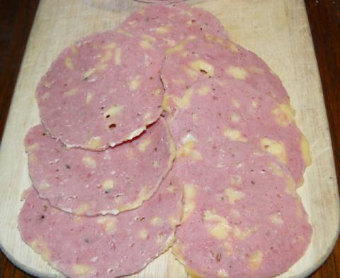 Kaese-Fleischwurst.jpg