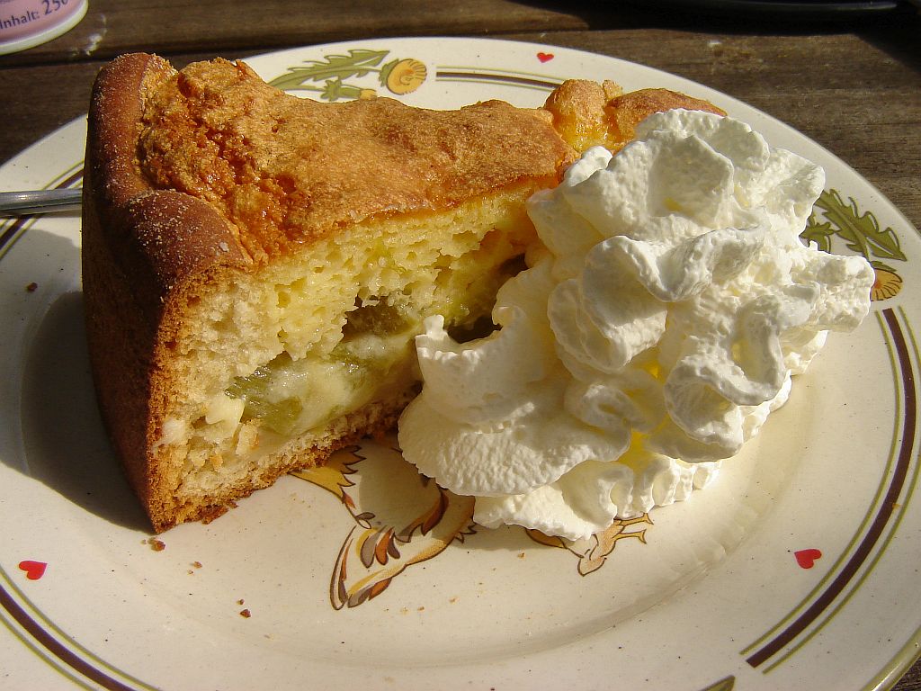 Rhabarberkuchen04.jpg