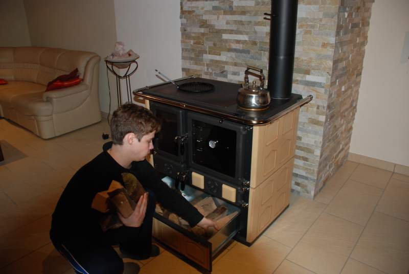 Vorbereitung zum Grillen auf dem HB