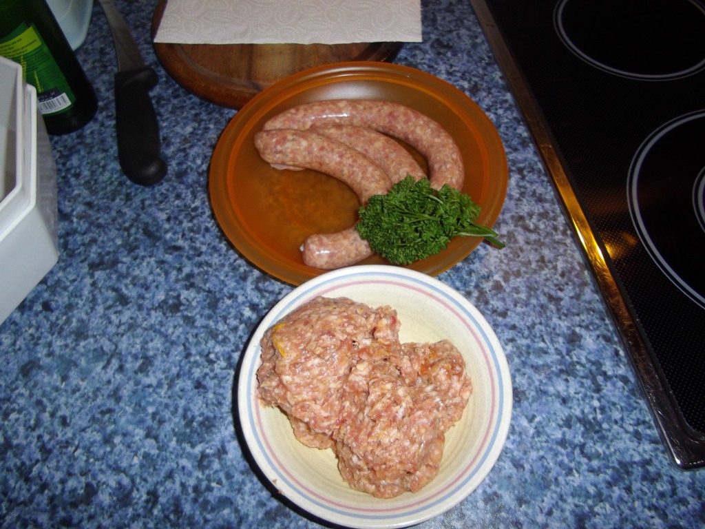 Die Reste kommen jetzt in die Pfanne