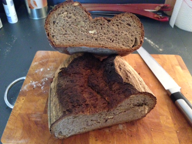 Walnussbrot nach Steini, Anschnitt