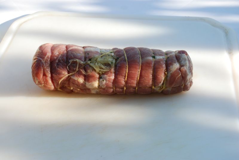 Der Spießbraten im rohen Zustand