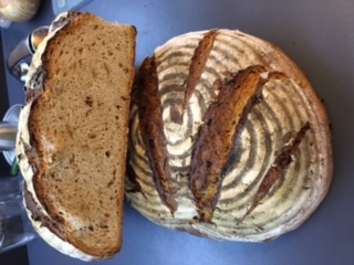 Hmmmm Mischbrot mit Dinkelvollkorn u Röstzwiebeln