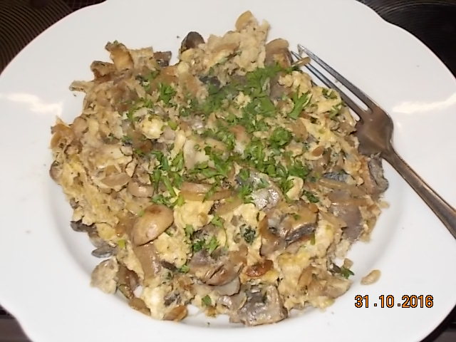 Champignon mit Ei.JPG