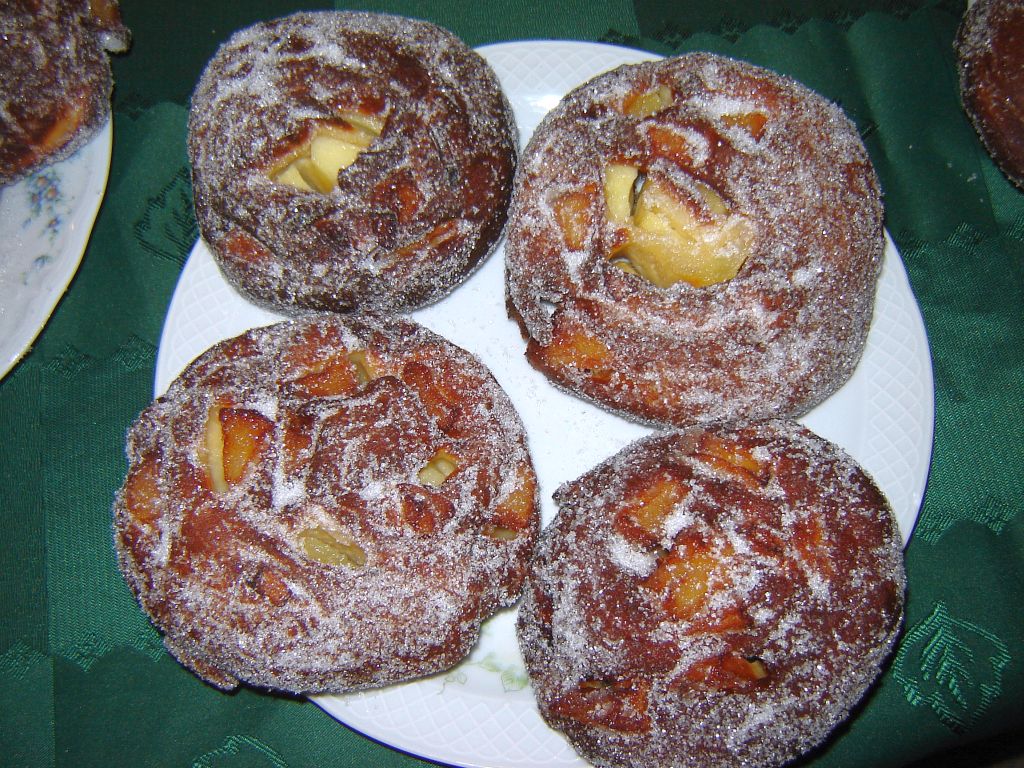 Apfelkrapfen_16-11-01_01.jpg