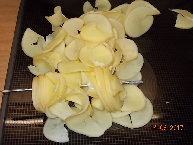 Frische Kartoffelchips .JPG