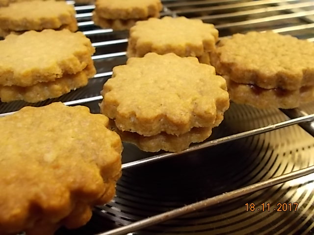 Johannisbeer-Plätzchen-006.JPG