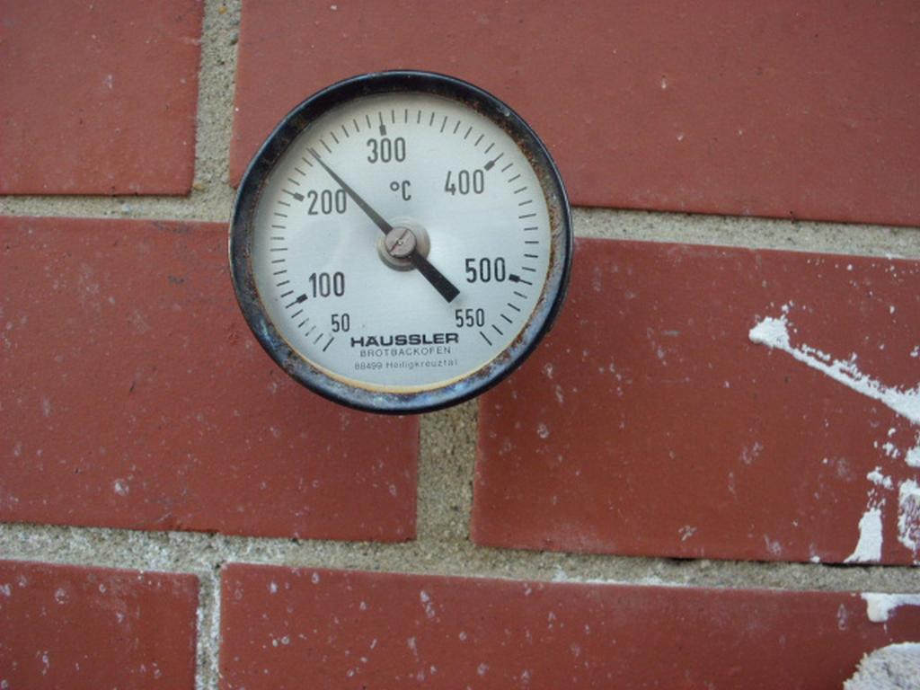 240°