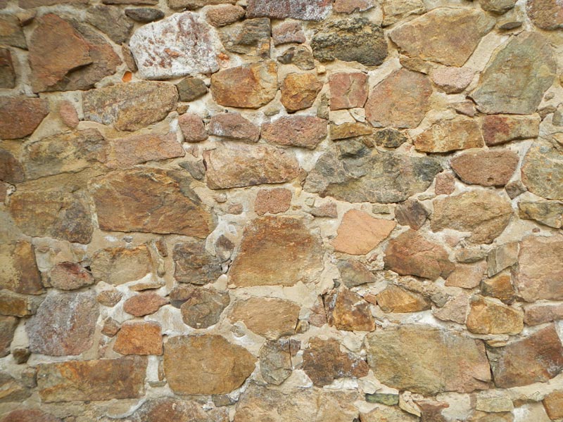 Teil der Ringmauer von Burg Kriebstein