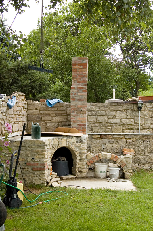 nein Du hast keinen Knick in der Optik - das ist ein krummer Hund!