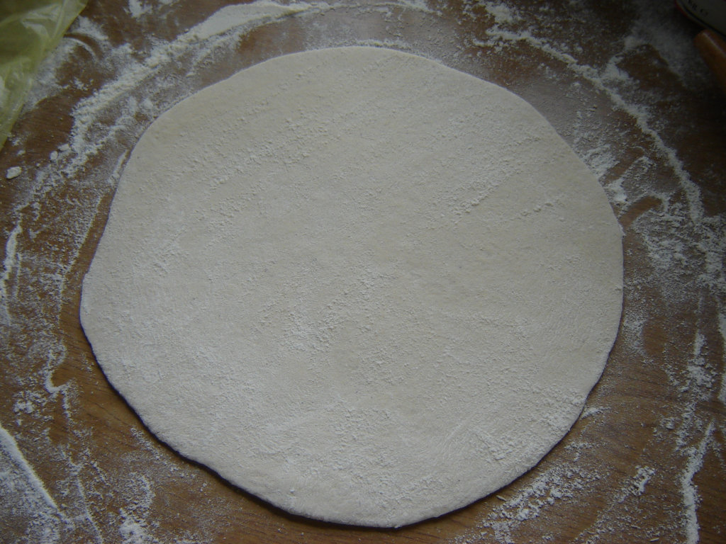 Pizzateig mit Mutterhefe 03.jpg